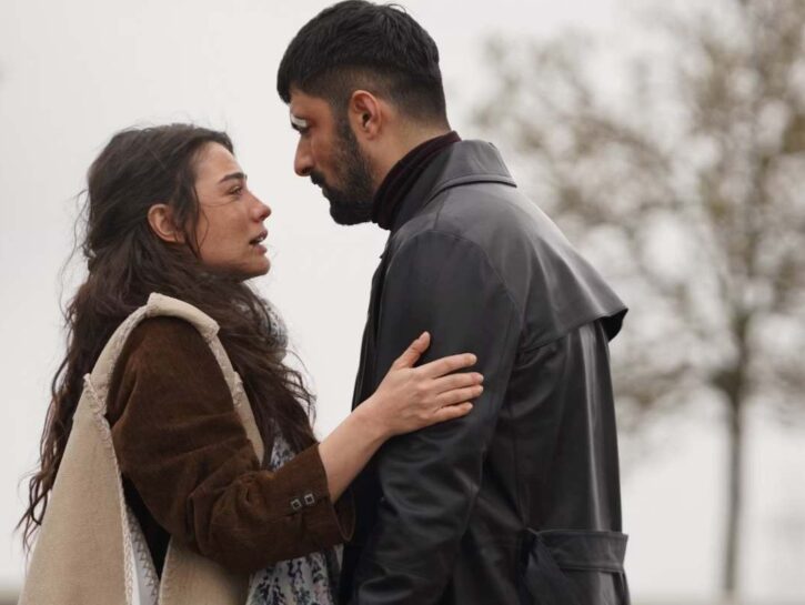 «Io sono Farah» anticipazioni: vita o morte, puntata con svolta decisiva per la protagonista