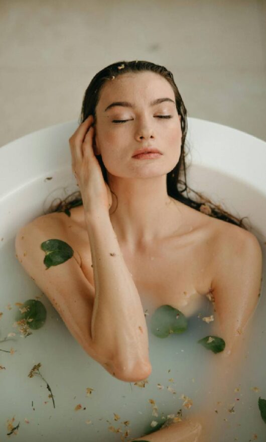 Beauty après-ski: rituali rigeneranti dopo una giornata al freddo