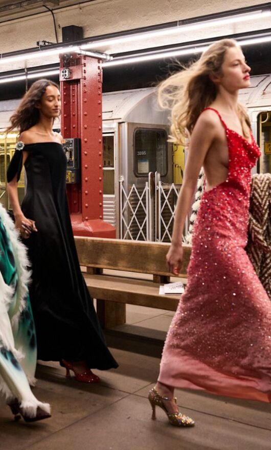 L’abito delle feste? Non complichiamoci la vita e scegliamo modelli One-and-done (fatti e finiti)