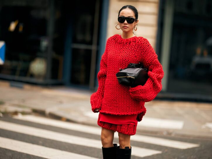 Vestirsi tutta di rosso è ancora di moda?