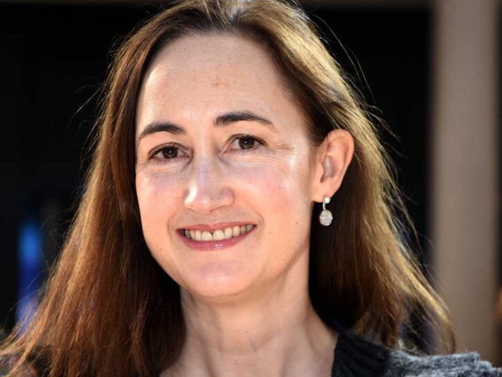 Addio a Sophie Kinsella: la causa della morte dell’autrice di «I love shopping»