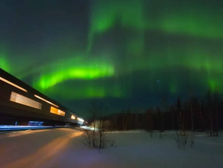 Ammirare l'aurora boreale? Meglio in treno