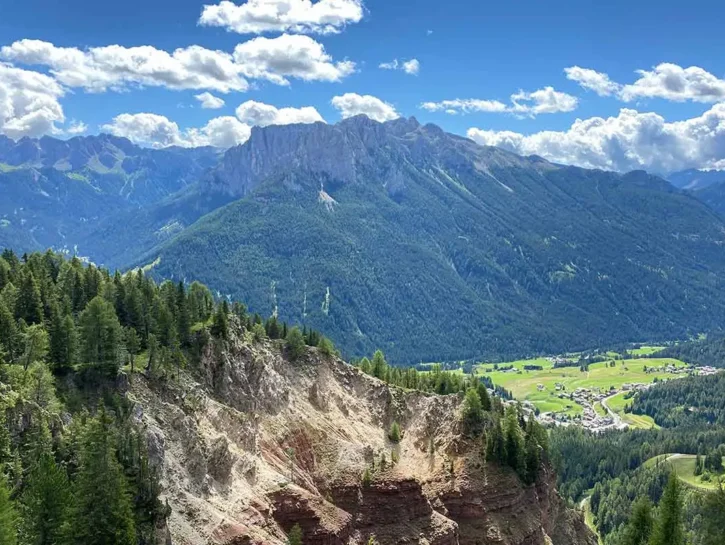 Olimpiadi Milano-Cortina 2026: le mete di montagna ideali per sfuggire dalle folle