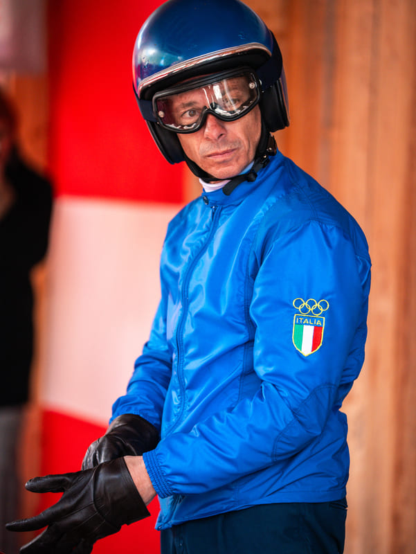 Giorgio Pasotti interpreta Eugenio Monti