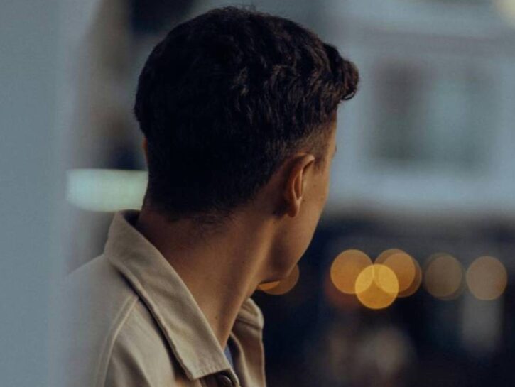 Caso La Spezia: chi ha creato la foto l'AI, può essere responsabile dell'accoltellamento?