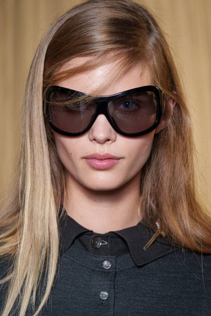 Styling capelli lisci