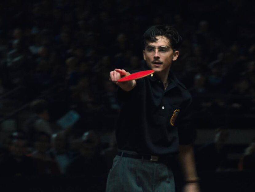 Timoth&eacute;e Chalamet in una scena di Marty Supreme