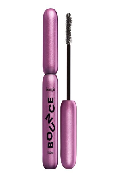 Se vuoi ciglia pi&ugrave; piene e spesse, c&rsquo;&egrave; Badgal Bounce di Benefit (33 euro) con lo scovolino doubl