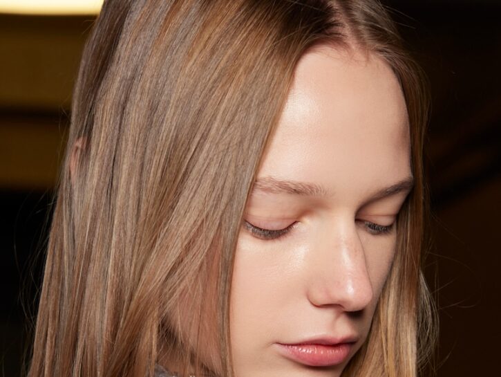 Capelli unti dopo lo shampoo: succede più spesso di quanto credi