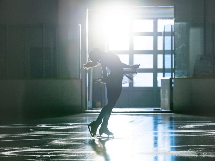 Tutti i film sul pattinaggio di figura per prepararsi a Milano Cortina 