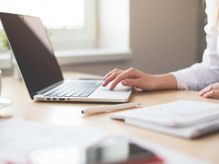 Liberi professionisti, ecco i mestieri più redditizi: la classifica