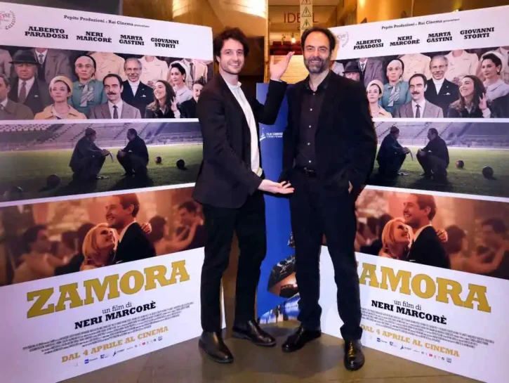 «Zamora» di Neri Marcorè sbarca su Rai 1, la storia vera del portiere e il romanzo di Roberto Perrone da cui è tratto il film