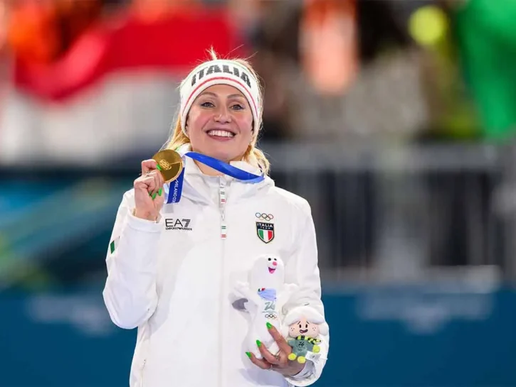 Francesca Lollobrigida e le critiche al figlio dopo l'oro: «Dispiaciuta dei commenti cattivi, soprattutto da donne»