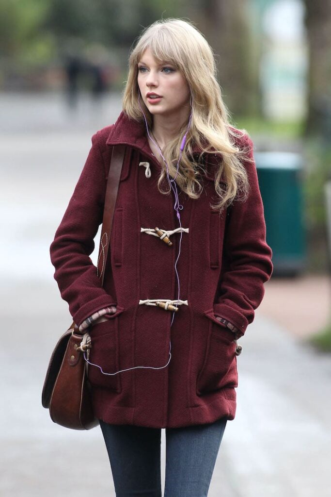 Taylor Swift con il montgomery