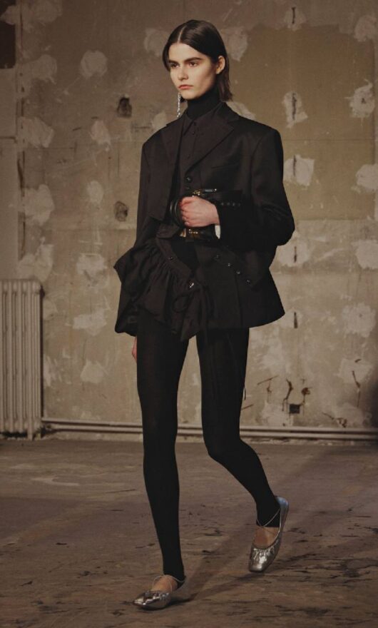 Conosci il segreto per indossare i leggings in modo chic?