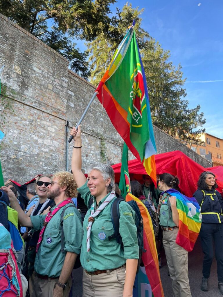 Filomena Grasso alla Marcia per la pace PerugiaAssisi 2025.