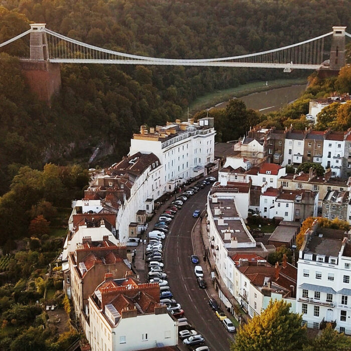 Bristol, la città che fa ogni giorno la rivoluzione