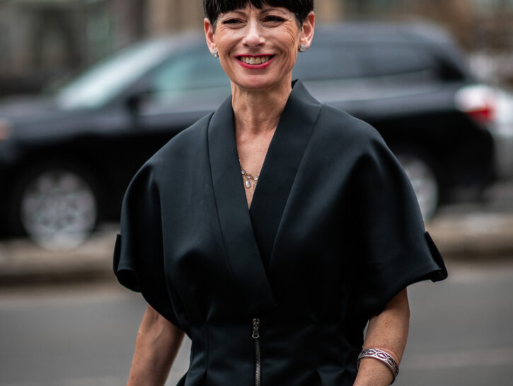 Come mantenere i capelli sani se sei una over 60