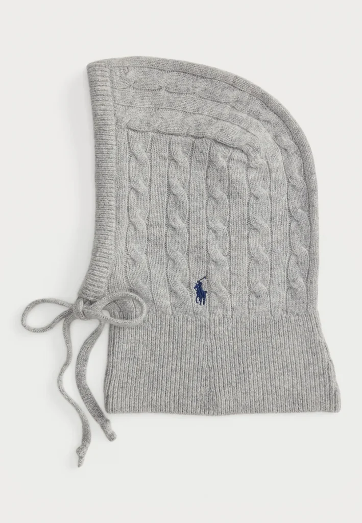 cappuccio di lana tendenza accessori moda inverno 2026