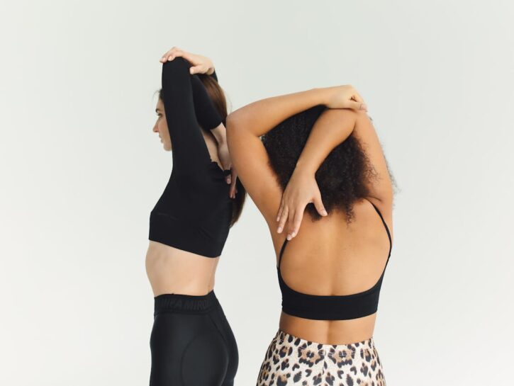 Mal di spalle: cause, rimedi naturali ed esercizi efficaci