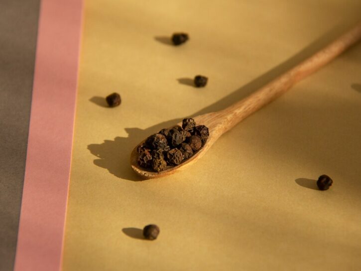 Il pepe nero è il tuo alleato per la salute in cucina, scopri tutti i benefici