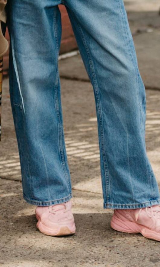 Sneakers pastello: quali comprare per anticipare la primavera?