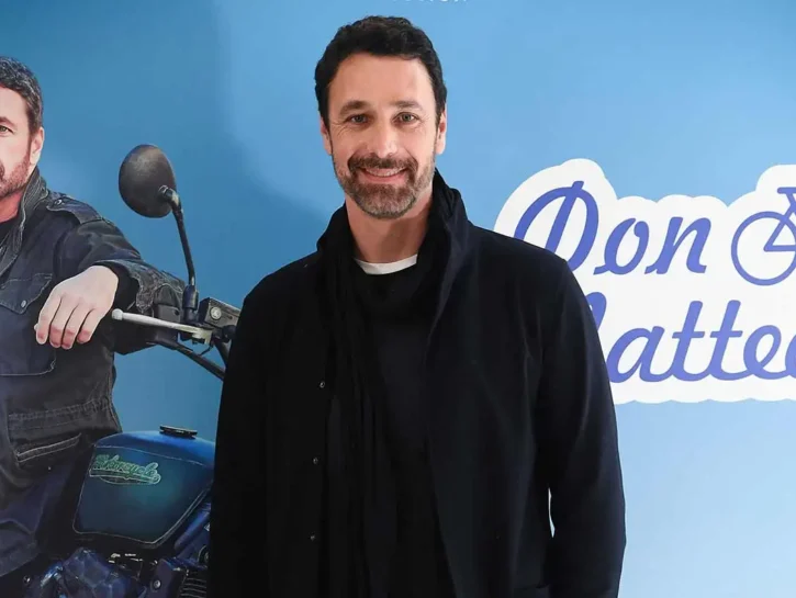 «Don Matteo 16» si farà? L'addio possibile di Raoul Bova apre nuovi dubbi