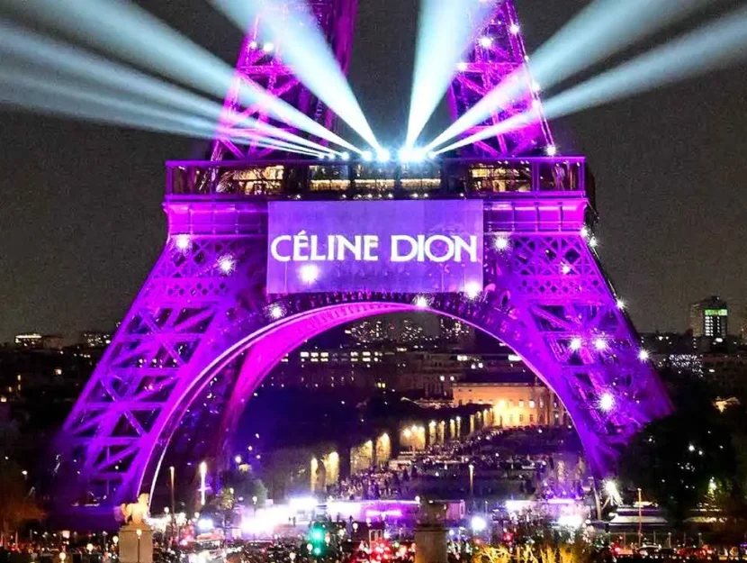 Parigi, Tour Eiffel illuminata per il ritorno di C&eacute;line Dion