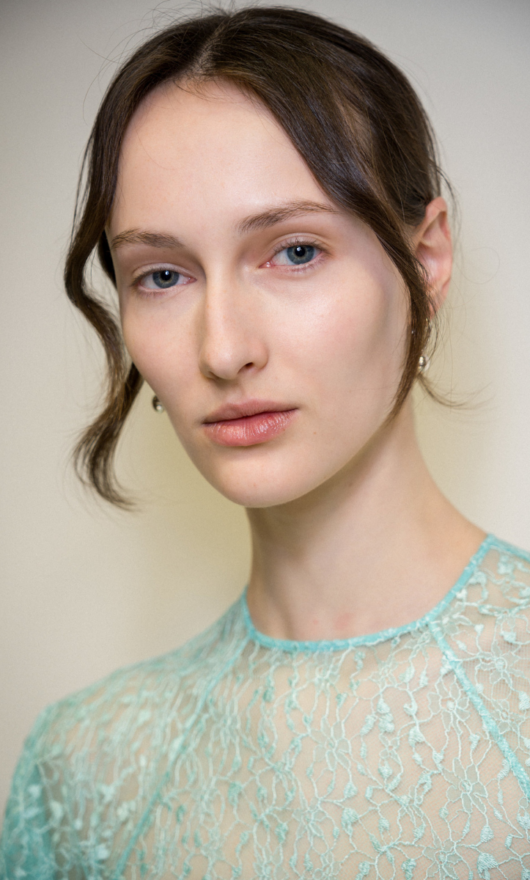 Bellezza all'acqua: guida ai cosmetici che rinfrescano e idratano