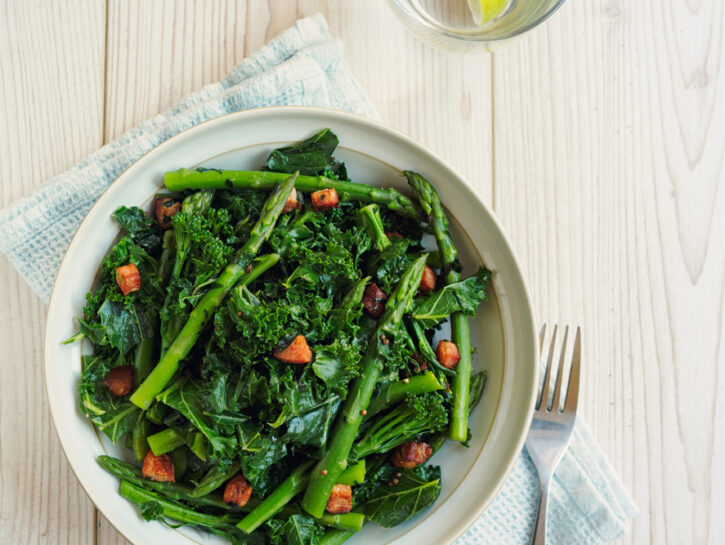 Broccoli affogati all'umbra: la ricetta rustica e saporita
