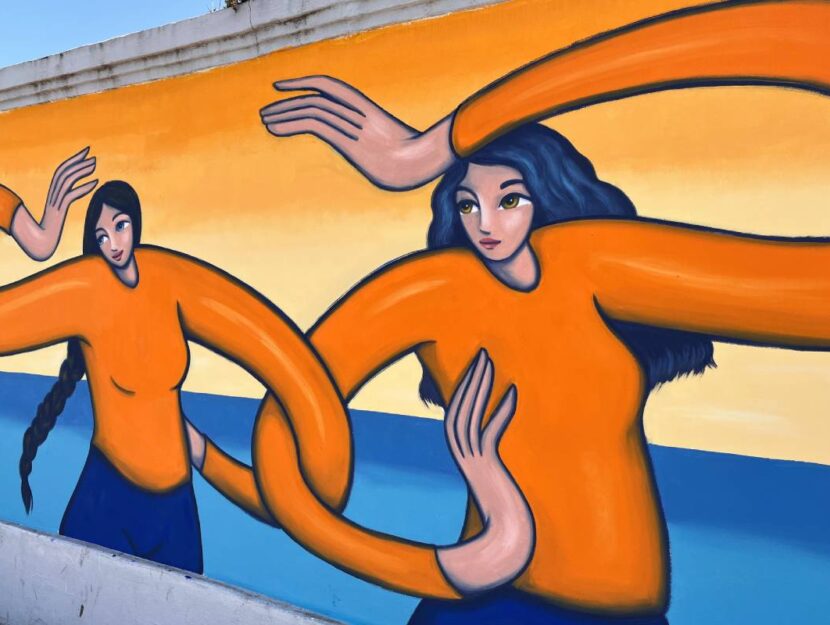 Il murale di Livorno realizzato nell'ambito del progetto Il porto delle donne nel 2023.