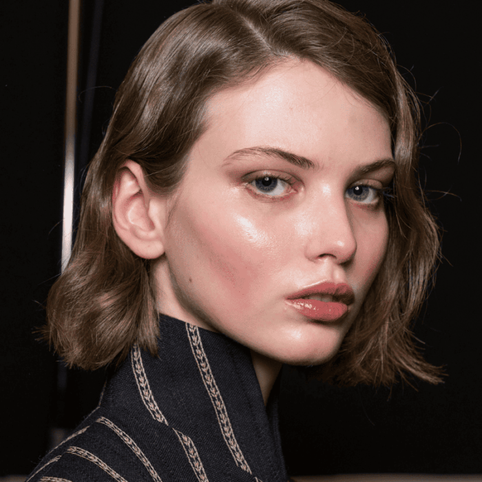 Cosa fare se hai il viso lucido o troppo opaco