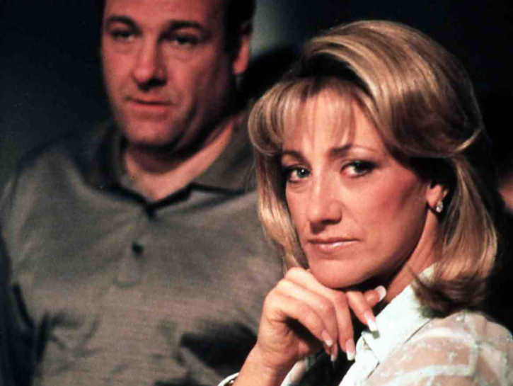 Mafia sui social: clan, TikTok e il pizzo sull'attenzione digitale