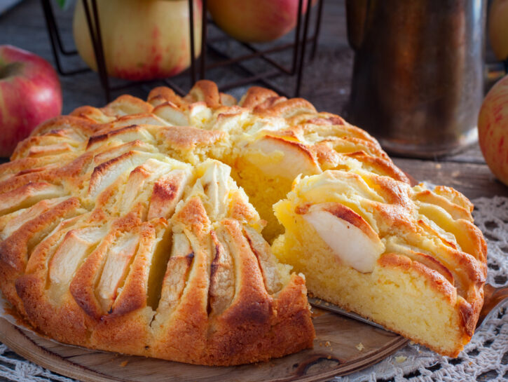 Torta di pane e mele: ricetta facile antispreco