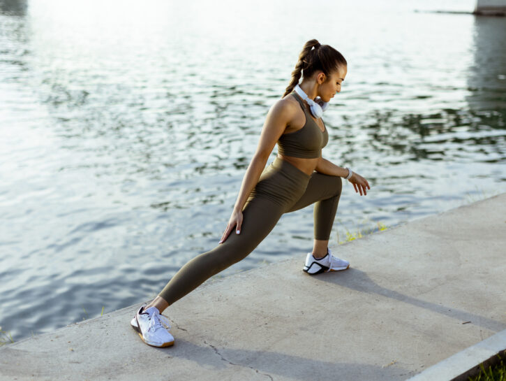 Gambe toniche e forti? Il segreto è fare gli affondi