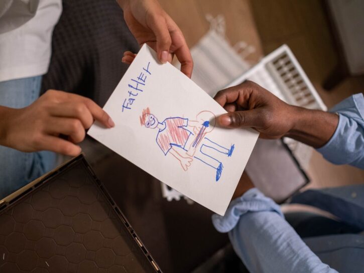 Messaggi che arrivano al cuore, come scrivere il biglietto per la festa del papà