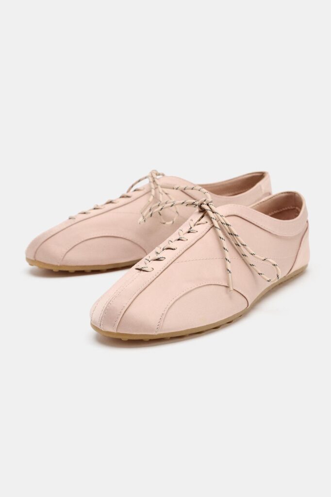 migliori sneakers di raso rosa tendenza scarpe moda primavera 2026