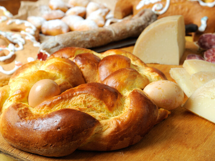 Treccia di Pasqua ripiena: la ciambella del Sud che conquista la tavola