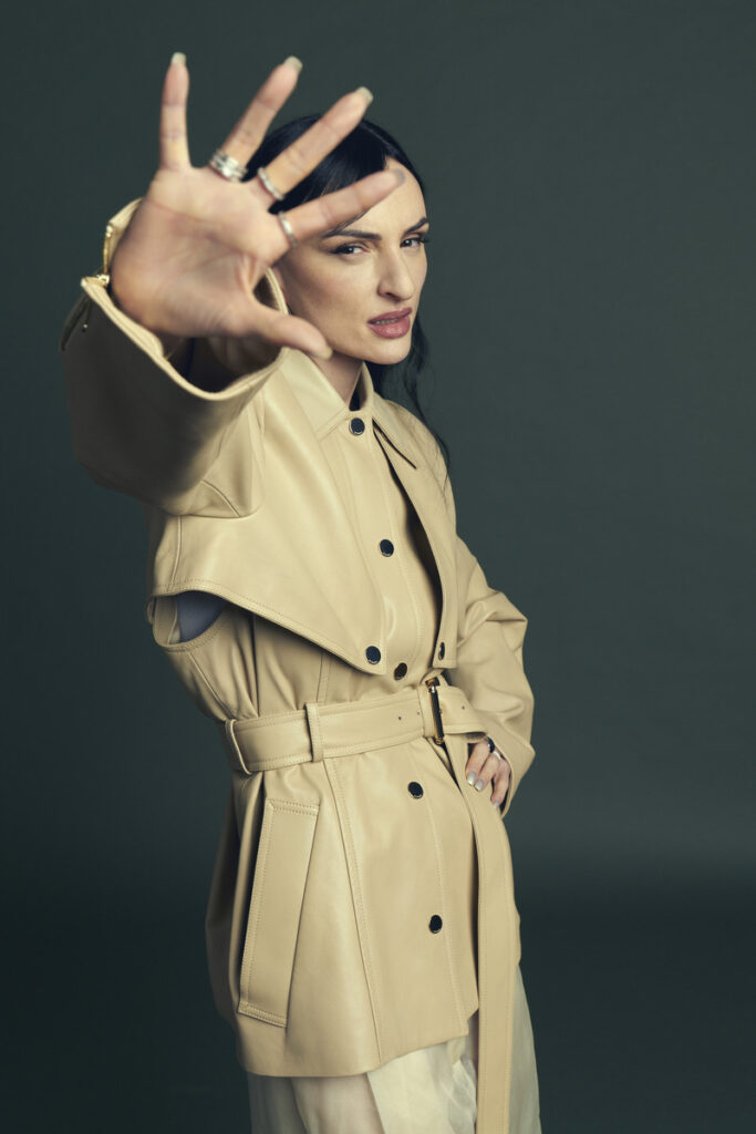 Arisa un nuovo album "Foto mosse"