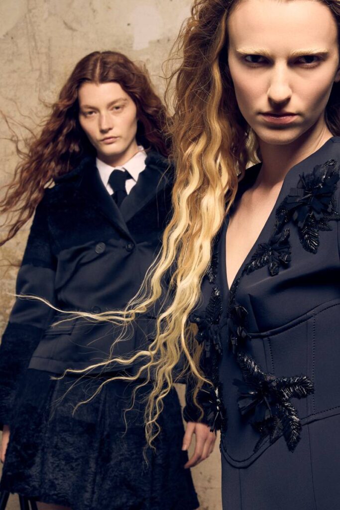 Modelle con capelli lunghissimi