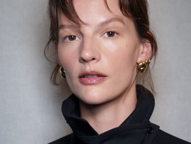 Come funzionano i fondotinta color changing?