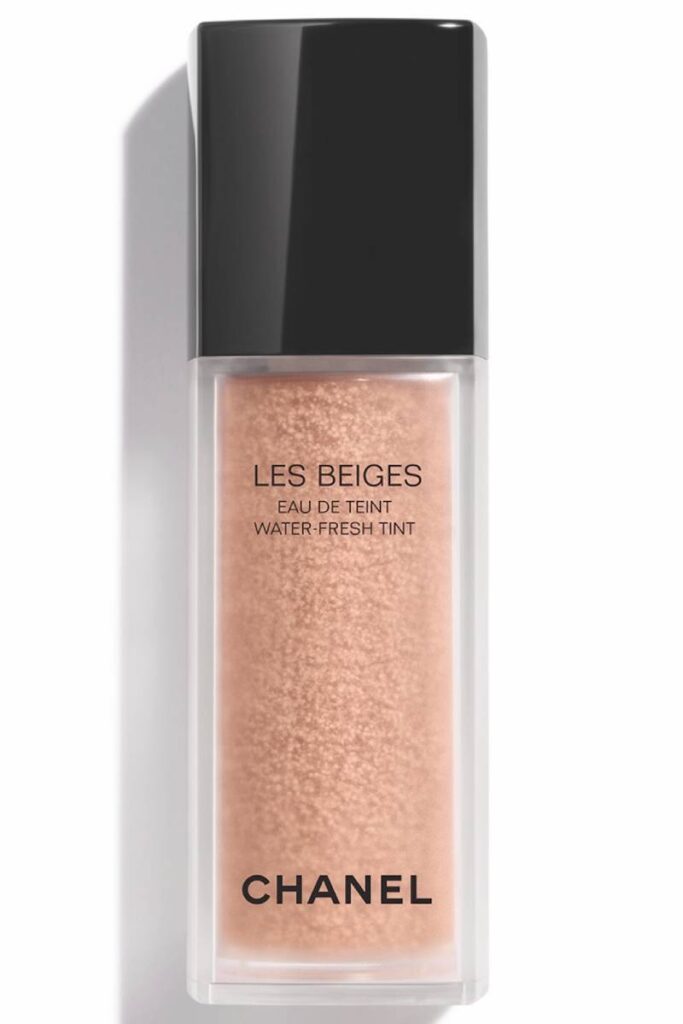 Chanel base trucco
