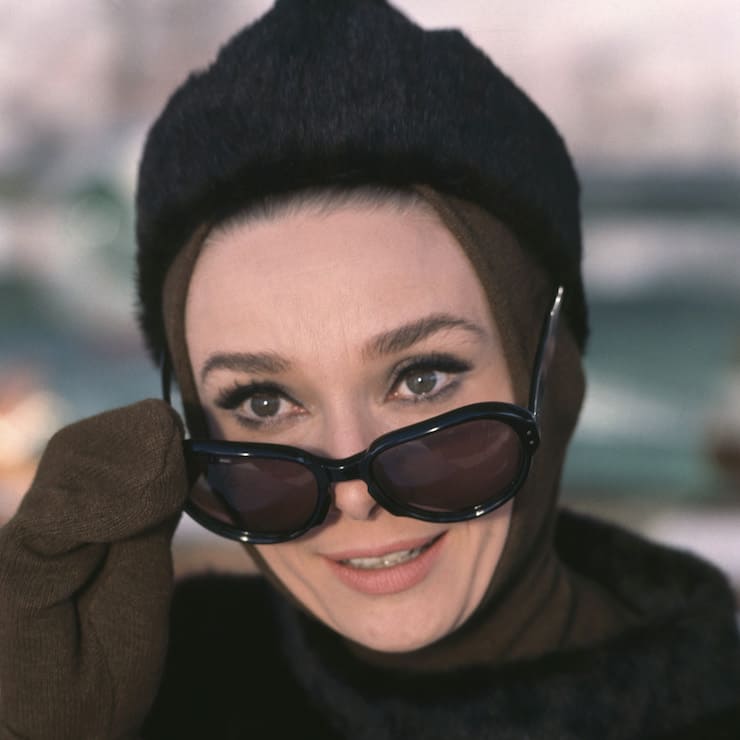 Audrey Hepburn nel film Sciarada