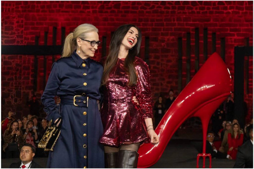 Meryl Streep e Anne Hathaway alla premi&egrave;re del film a Citt&agrave; del Messico