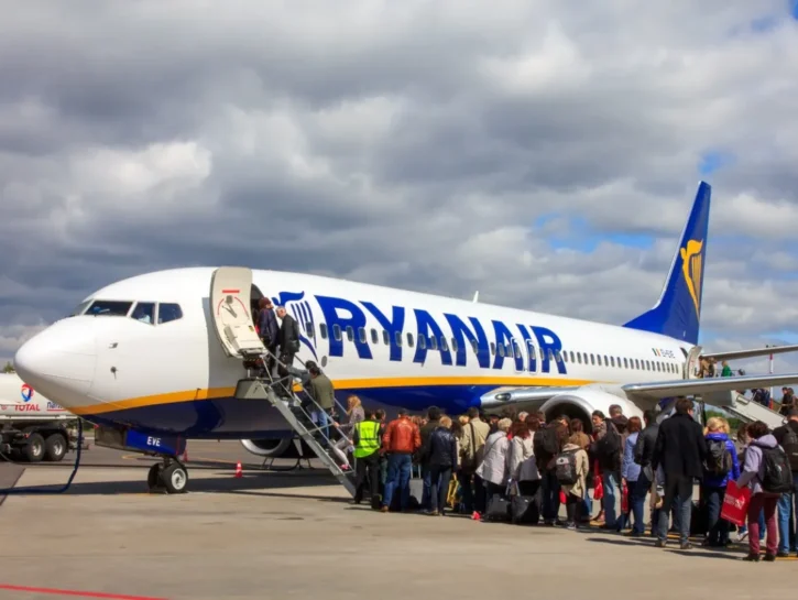 Ryanair taglia le rotte: ecco quali e cosa fare se hai già prenotato