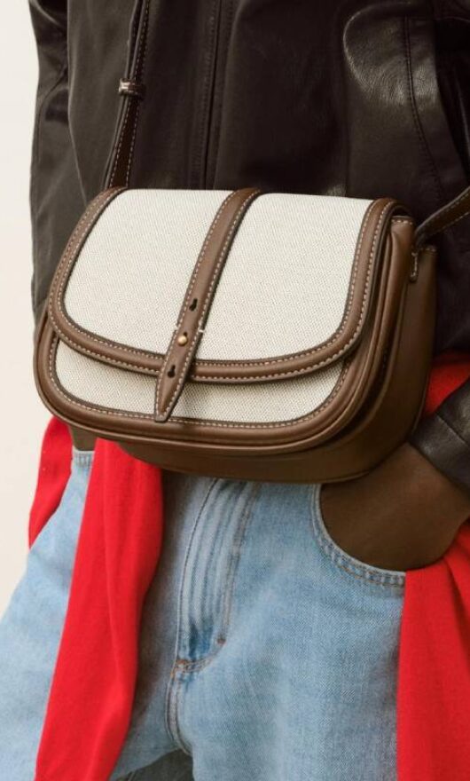 Sai qual è la borsa più desiderata del momento? Indizio: è bicolor