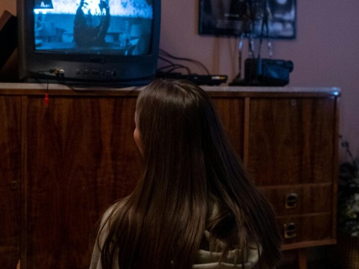 Cosa guardare a maggio? Ecco tutti i film e le serie da non perdere