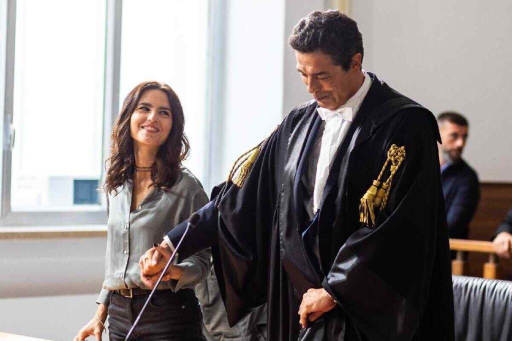 L'attore Alessandro Gassmann e l'attrice Ivana Lotito in una scena della serie Guerrieri