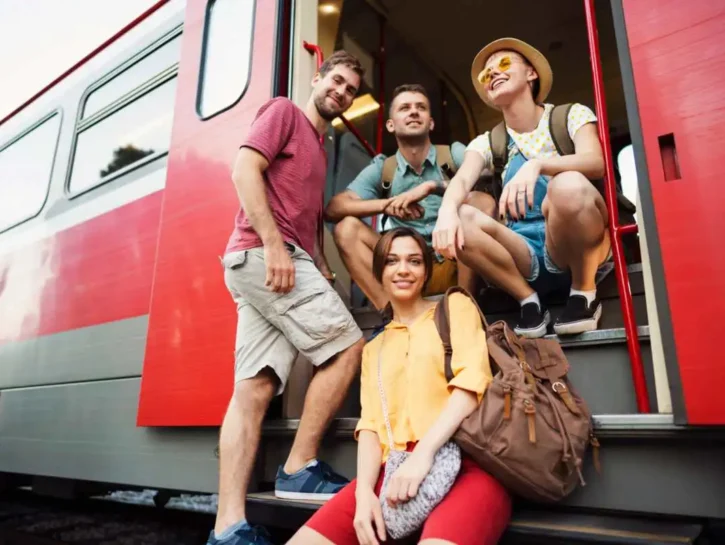 Europa in treno gratis per i 18enni: il bando DiscoverEU dall’8 al 22 aprile 2026