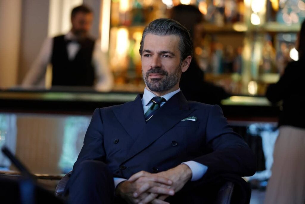 L'attore Luca Argentero in una scena della serie Avvocato Ligas